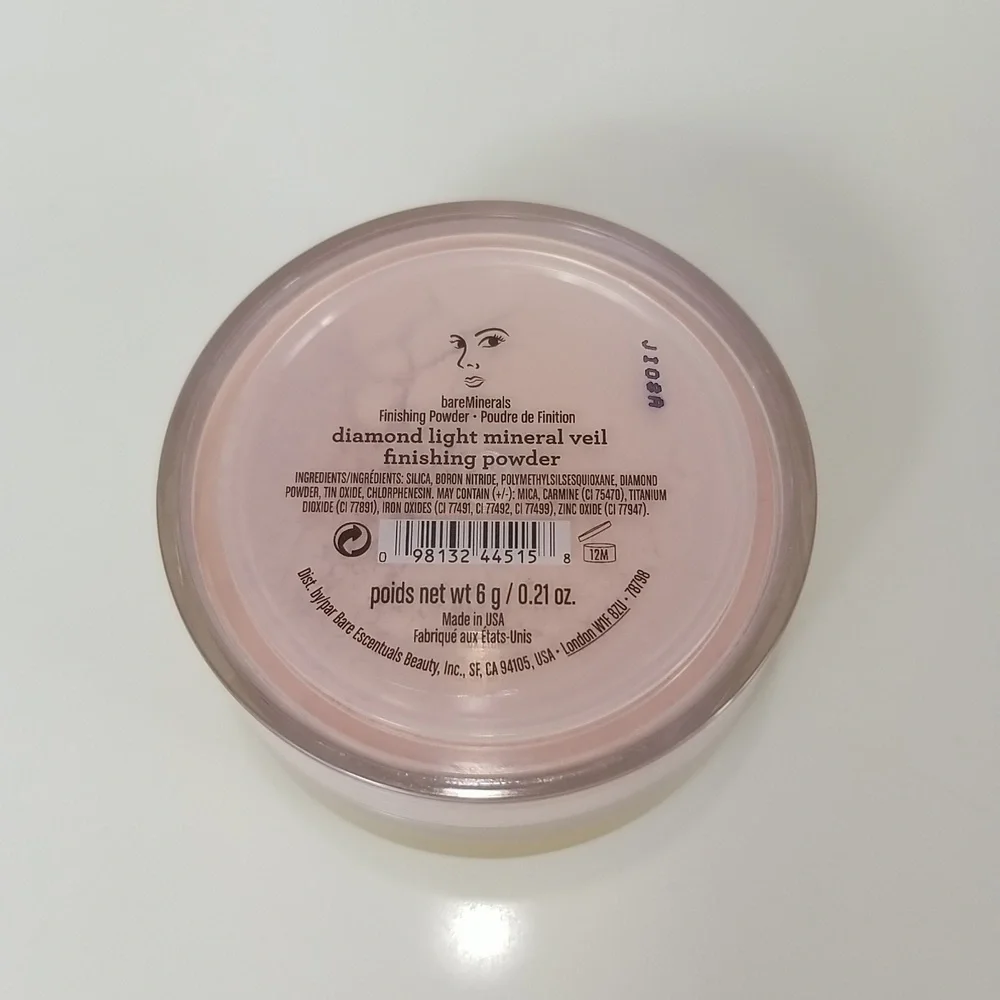 Bare Minerals Diamond Light Mineral Veil - Picture 7 of 13